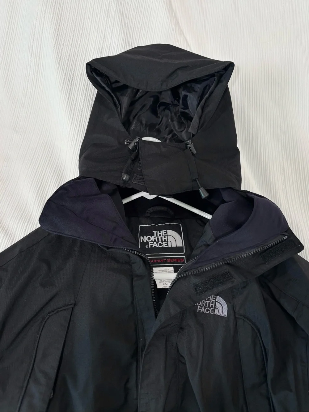 Men’s North Face Summit Series Gore-Tex XCR Waterproof Shell Jacket Black